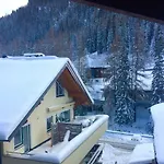 St Anton *