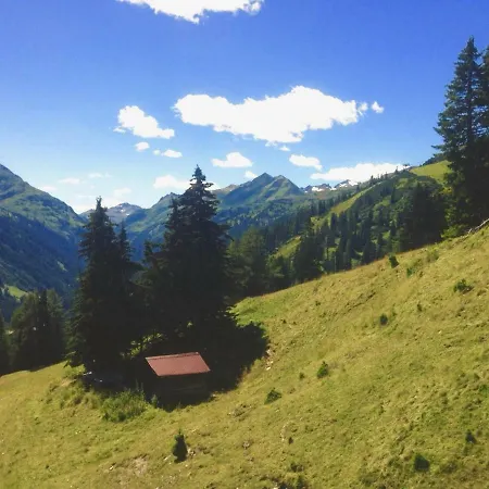 St Anton * سانكت أنتون ام ارلبرغ